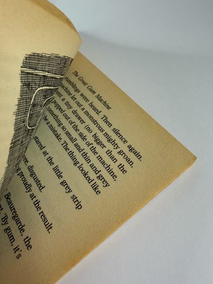 An image of the book Charlie and the Chocolate Factory by Roald Dahl