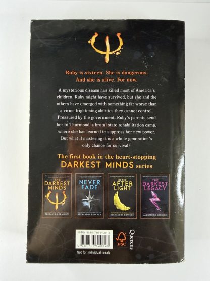 An image of the book The Darkest Minds by Alexandra Bracken