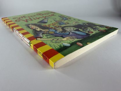An image of the book Whizz-Bang Winnie by Laura Owen and Korky Paul