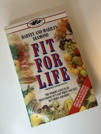 An image of the book Fit for Life by Harvey and Marilyn Diamond