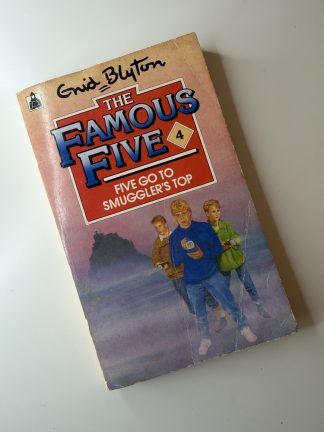 An image of the book Five go to Smugglers Top by Enid Blyton