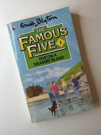 An image of the book Five on a Treasure Island by Enid Blyton
