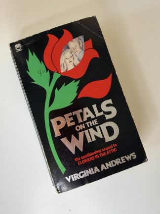 An image of the book Petals on the Wind by Virginia Andrews