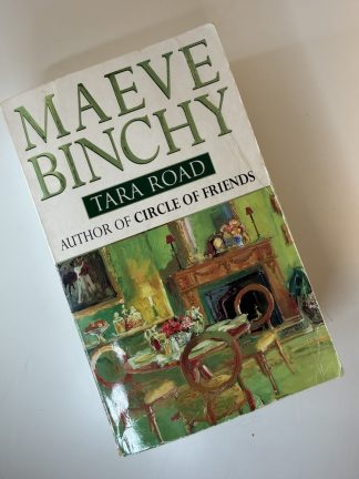 An image of the book Tara Road by Maeve Binchy