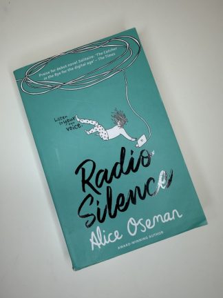 An image of the book Radio Silence by Alice Oseman